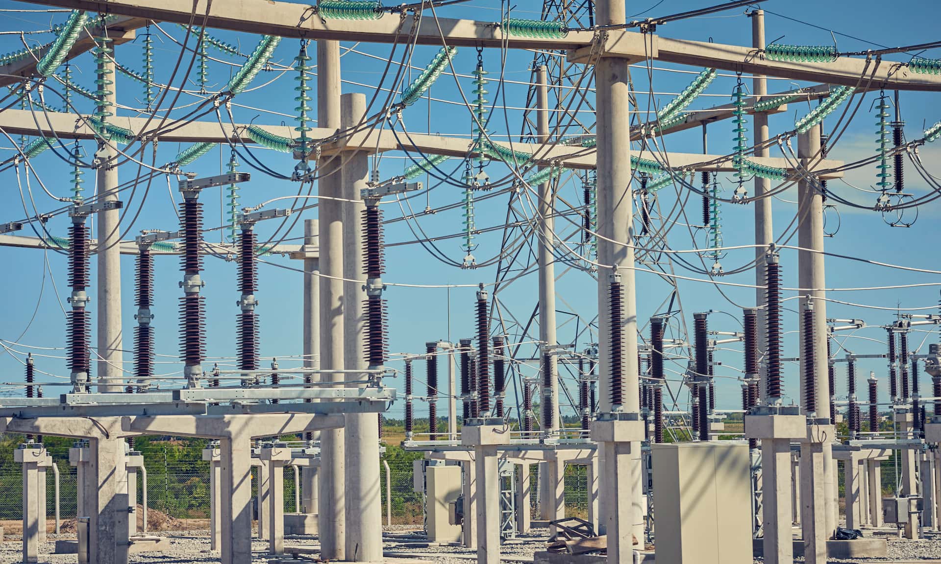 UTE - Ampliación 12 Estaciones de 150 kV