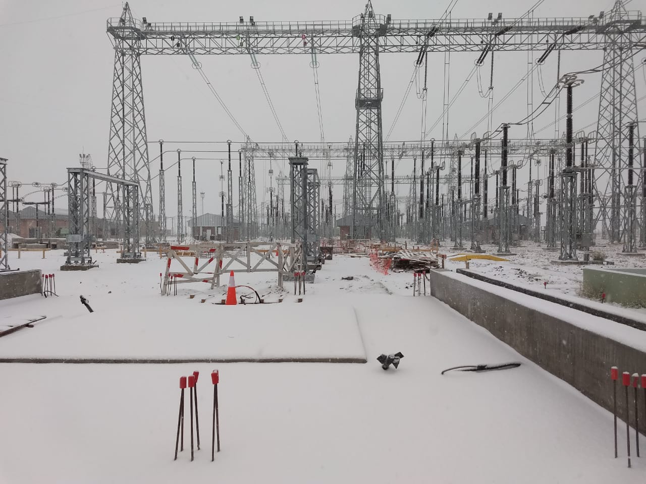 Parque Eólico Cañadón León (YPF Luz) – Ampliación ET 500/132 kV Santa Cruz Norte